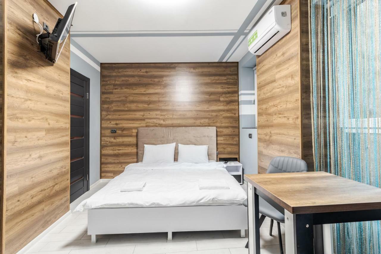 Balabana Red Apartment Λβιβ Εξωτερικό φωτογραφία