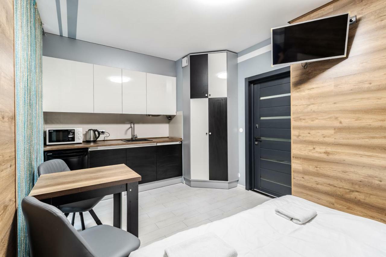 Balabana Red Apartment Λβιβ Εξωτερικό φωτογραφία