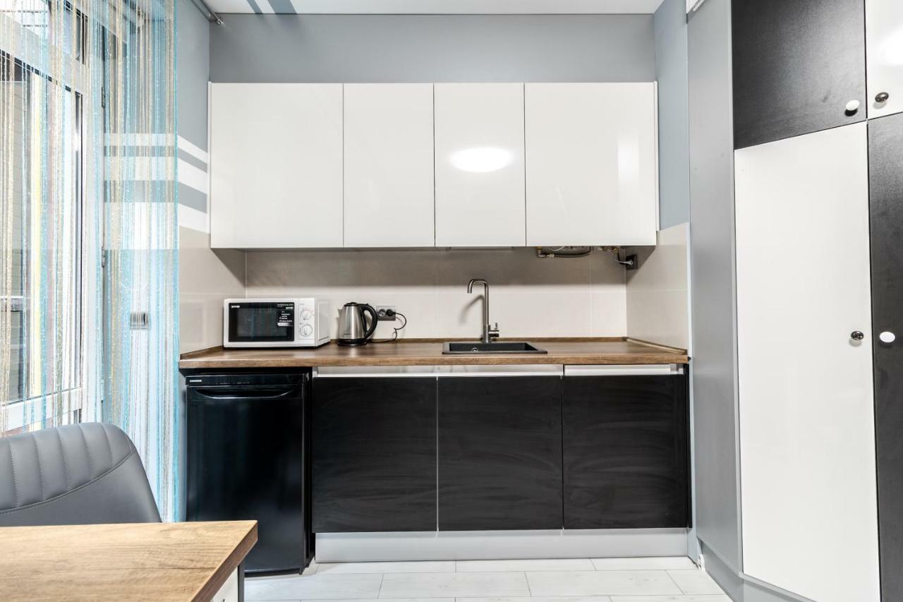 Balabana Red Apartment Λβιβ Εξωτερικό φωτογραφία